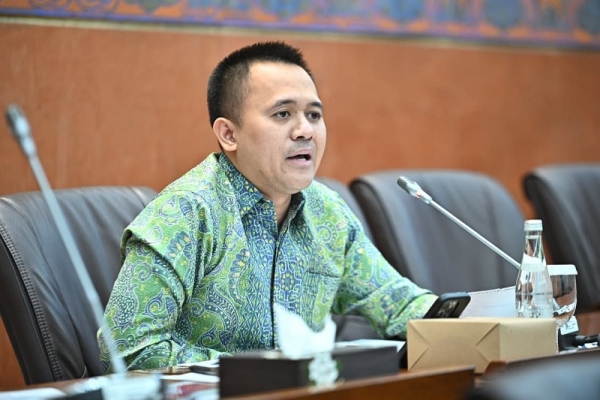 Rp103 Miliar Untuk Podcast dan Video Kemenkop, Mufti Anam: Rakyat Hari Ini Tidak Perlu Pak.. 