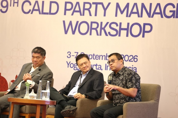 Sebut Demokrasi RI Rusak Secara Legal, Andi Widjajanto: “Everything Was Legalized”