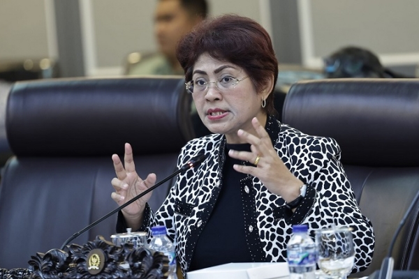 Mercy Barends: Pansus RUU Daerah Kepulauan Telah Mengarah ke Konsep Lex Specialis