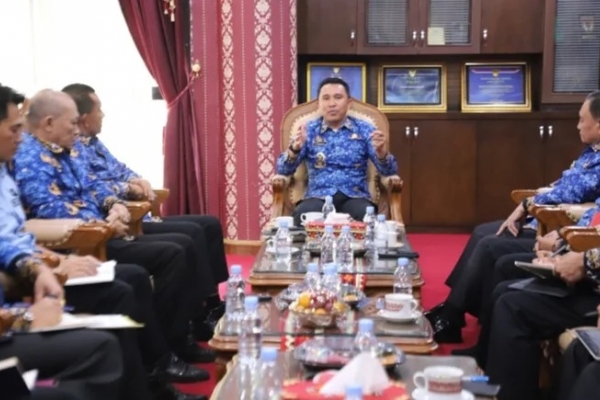 Parosil Mabsus Minta Layanan Pajak Kendaraan Diperluas hingga Tingkat Kecamatan