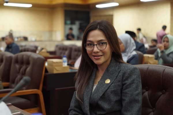 Dua Kader PDI Perjuangan DPRD Jember Semprot Proyek Banner Rp4,4 M dan Stiker Bansos Rp2,8 M