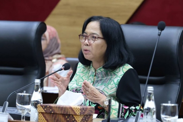 MY Esti Desak Pemerintah Susun Roadmap Pemenuhan Kebutuhan Guru Nasional