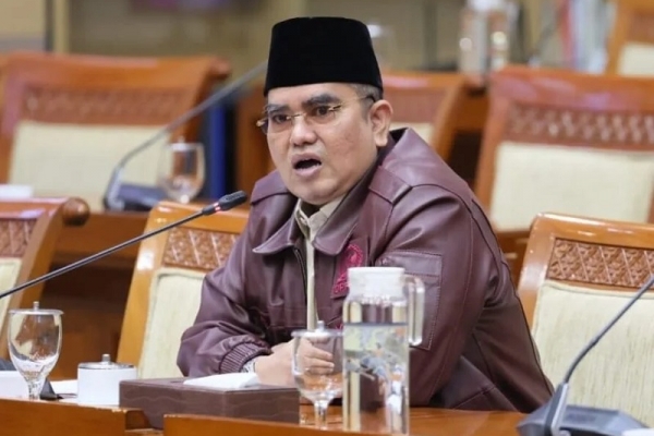 Gus Falah: Demokrasi Era Jokowi Berjalan Lambat, Prabowo Mulai Lebih Terbuka