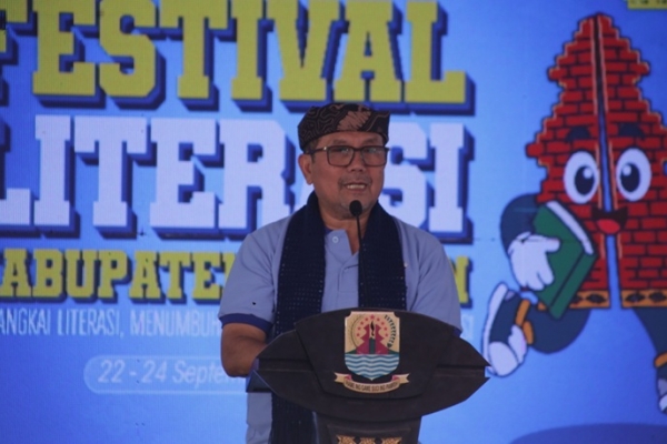 Bupati Cirebon: Budaya Literasi Kunci Menuju Indonesia Maju