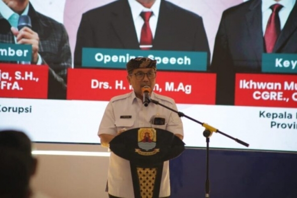 Bupati Cirebon: Kepala Sekolah Harus Jadi Teladan Antikorupsi