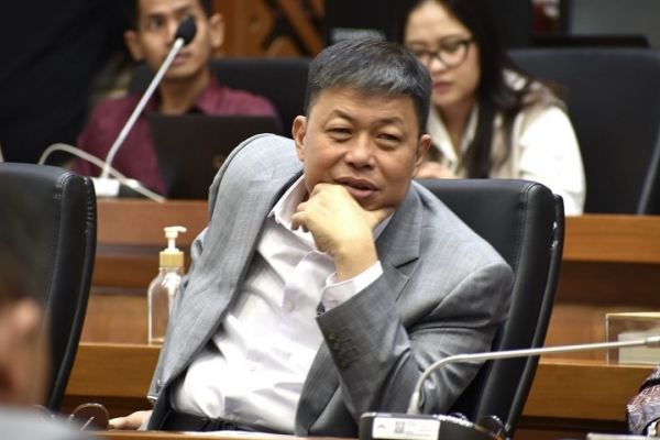 Bukan Sekadar Lulus, Alex Indra Lukman: Ukuran Vokasi Adalah Terserap Ke Dunia Industri