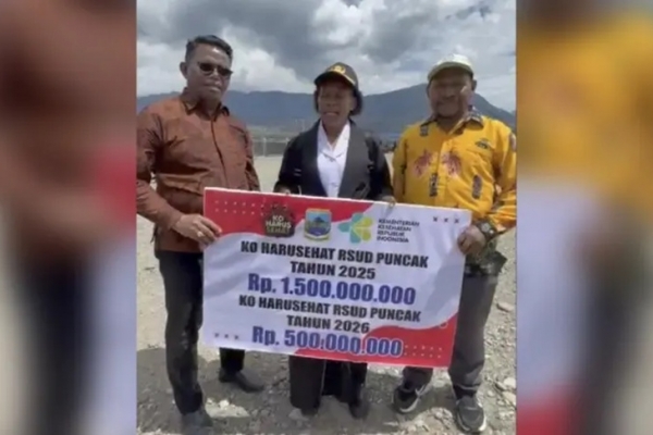 Papua Tengah Bantu Alkes dan Dana Kesehatan di Puncak