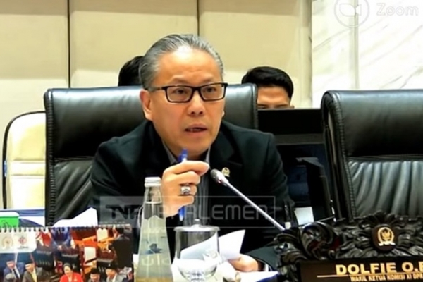 Dolfie OFP Dorong Bank Indonesia Evaluasi KPI Stabilitas Rupiah  