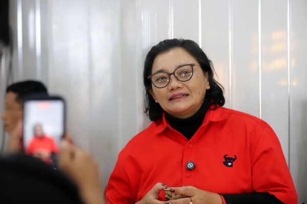 Diana Sasa Minta Pengurus dan Kader Partai Jangan Hanya Menonton Saat Ada Karhutla