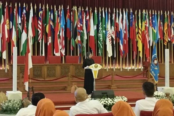 Ineu Purwadewi Tegaskan Pentingnya Peran IKWI Bangun Jawa Barat
