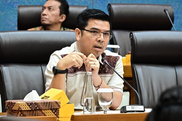 Bane Raja Manalu Soroti Krisis Energi dan Kemiskinan Ekstrem di Sekitar Kawasan Industri