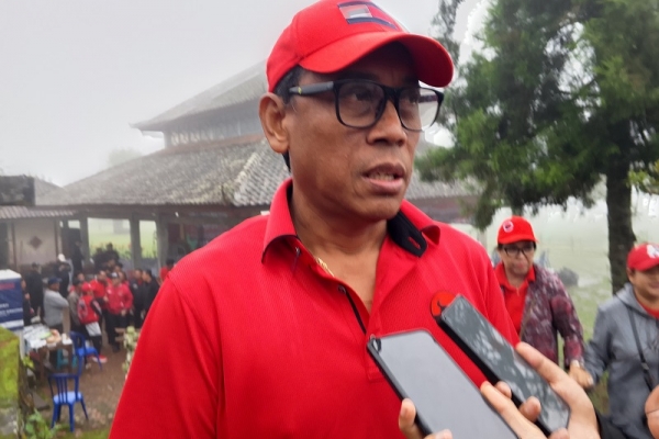 Kariyasa Ingatkan Pemerintah Jangan Tunggu Musim Hujan untuk Percepat Huntara Korban Gempa Flores