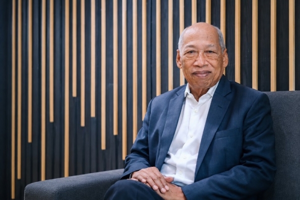 Arah Baru Kebijakan Profesi Advokat: Urgensi Pengaturan Regulator Jaminan Profesionalisme Advokat