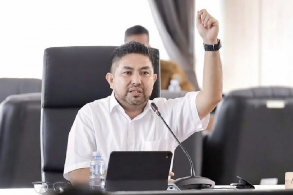 Bang Dhin Apresiasi Sekolah Politik Banjarmasin dan Parliament Tour: Bagian Penting Pendidikan Politik