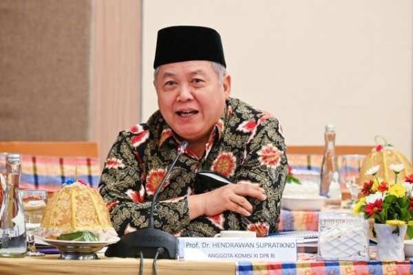 PDI Perjuangan Buka Suara Soal Ijazah Gibran: Efek Konstitusionalnya Tidak Sepele!