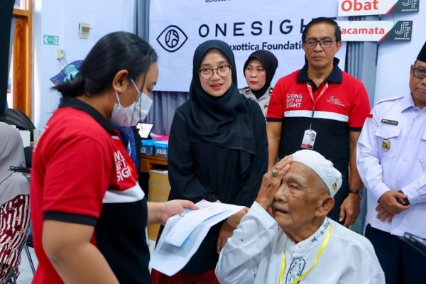 Bupati Ipuk Gandeng PMI & JFF Gelar Operasi Katarak Gratis, Bantu 4.869 Warga