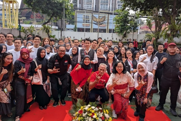 Anak Muda di Banyak Jalan: Dari Kreativitas Digital hingga Kemandirian Ekonomi
