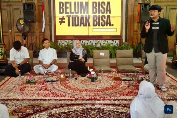 Banyuwangi Bekali Santri Wawasan Bisnis Digital dan Media Sosial