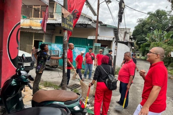 Sambut Sumpah Pemuda, PDI Perjuangan Binjai Gelar Gotong Royong dan Serap Aspirasi Warga