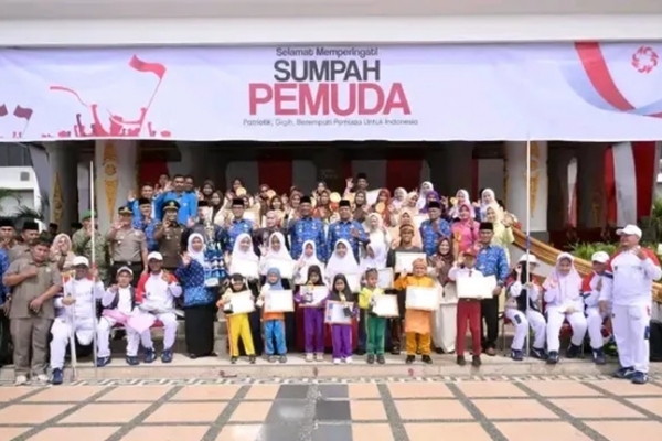 Sumpah Pemuda ke-98, Bupati Rohul Apresiasi Pemuda Berprestasi