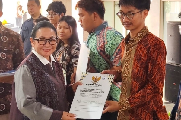 Kawal Tebus Ijazah Tertunda, Chicha Koeswoyo Optimis Kualitas Pendidikan Jakarta Meningkat 