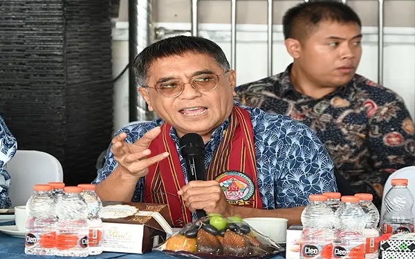 Samuel Wattimena Soroti Komersialisasi Ulos yang Abaikan Identitas Budaya