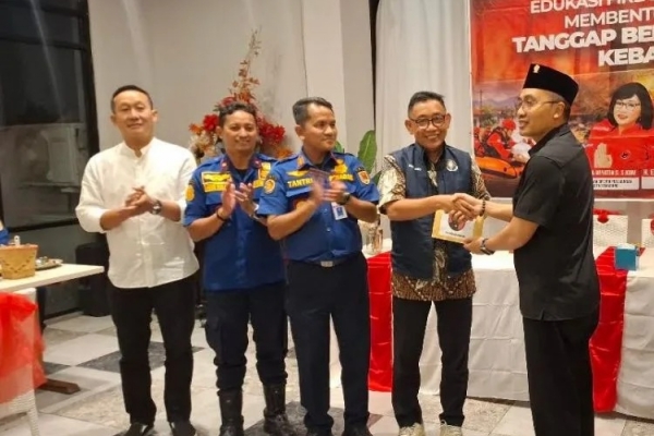 Momentum Sumpah Pemuda, PDI Perjuangan Kota Semarang Apresiasi Pahlawan Padam Api TPA Jatibarang
