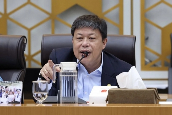 Alex Indra Lukman Desak Korporasi Pelaku Karhutla Dijatuhi Pidana Maksimal