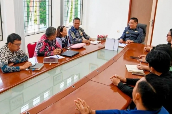 Oloan Nababan Sambut Baik Usulan Ketua KPU Soal Hibah Aset Tanah Kantor