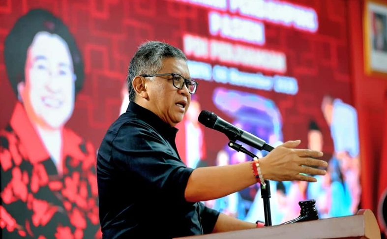 Hasto Bicara Relawan Kesehatan Harus Tulus, Bukan 