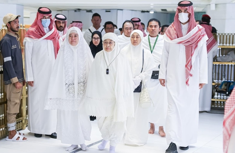 Doa Megawati saat Umrah: Bersyukur Nama Baik Bung Karno Telah Dipulihkan