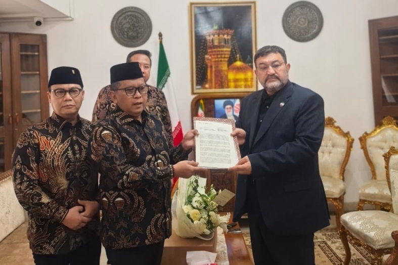 Berduka atas Tewasnya Ayatullah Ali Khamenei, Megawati Soekarnoputri Kirim Surat ke Pemerintah Iran