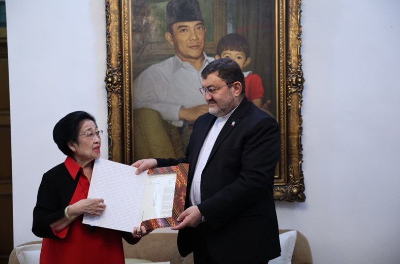 Megawati Soekarnoputri Kirim Surat Ucapan Selamat ke Pemimpin Tertinggi Iran Mojtaba Khamenei