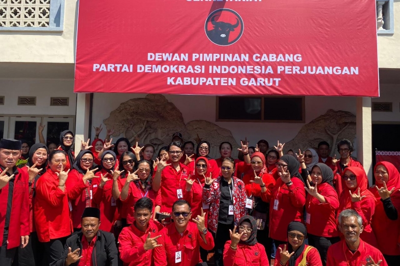 PDI Perjuangan Dorong Pemasaran UMKM Garut dan Perkuat Peran Perempuan di Politik