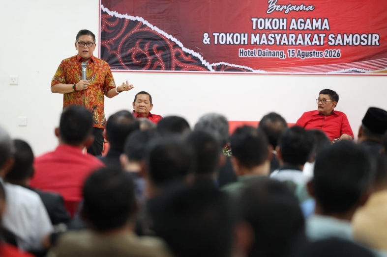 Di Silaturahmi Kebangsaan Samosir, Hasto Ajak Peserta untuk Hening Cipta Doakan Korban Gempa NTT