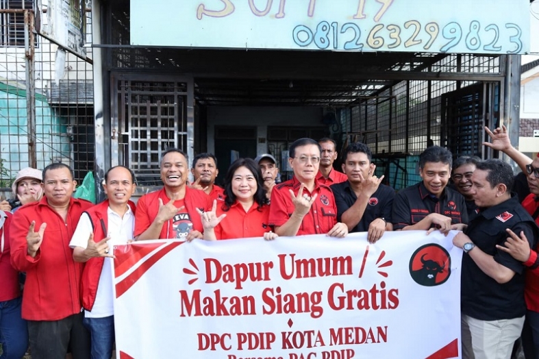 PDI Perjuangan Gelar Dapur Umum Perdana di Medan Barat, Bagikan Ratusan Makanan Gratis untuk Warga