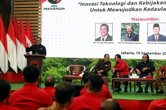 PDI Perjuangan : Ada Menteri Tak Jalani dengan Baik Perintah Jokowi soal Food Estate