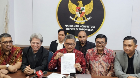 Lewat Tulisan Tangan Bertinta Merah, Megawati Kirim Surat Amicus Curiae ke Majelis Hakim MK