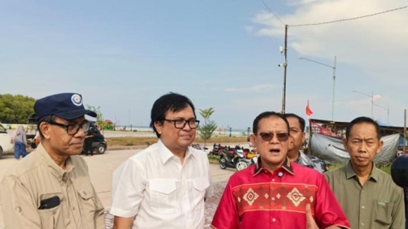 Kunjungi Kampung Merah Putih Nelayan, Prof. Rokhmin: Tingkatkan Kesejahteraan Nelayan
