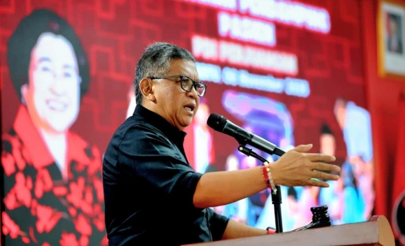 Hasto Bicara Relawan Kesehatan Harus Tulus, Bukan 