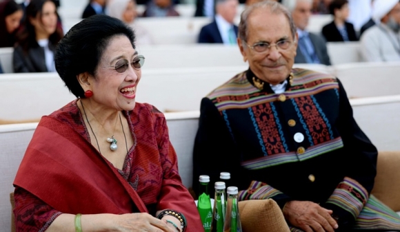 Jadi Pembicara, Megawati Tiba di Lokasi Museum Nasional Zayed, Abu Dhabi