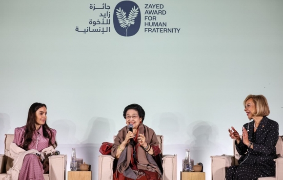 Megawati di Abu Dhabi: Kepemimpinan Perempuan Bukan Dominasi, tapi Merawat dan Merangkul
