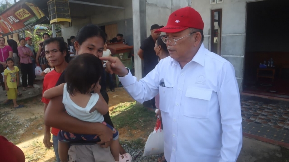 Tuntaskan Reses, Cornelis Tekankan Generasi Dayak Harus Pintar dan Sehat