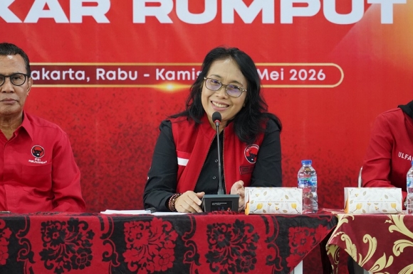 Bintang Puspayoga Buka TOT Perempuan Penggerak Akar Rumput PDI Perjuangan di Jakarta Utara