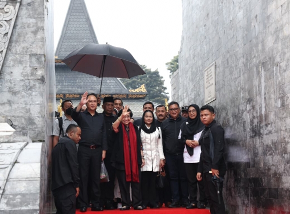  Megawati Ziarah ke Makam Bung Karno di Tengah Bulan Bung Karno 2026
