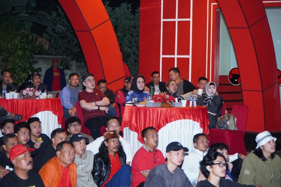 Banteng Lampung Gelar Nobar Semifinal Piala Dunia 2026, Winarti: Sepak Bola Satukan Masyarakat dan Pererat Kebersamaan