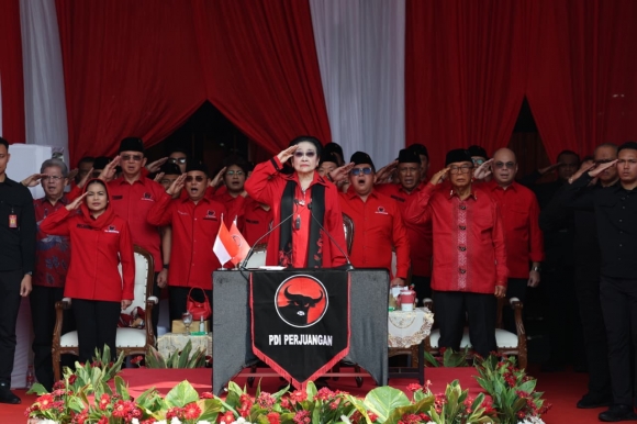 Berkaca dari Iran Hingga Jepang, Megawati Ingatkan Kunci Menjaga Kedaulatan NKRI Terletak pada Persatuan dan Gotong Royong
