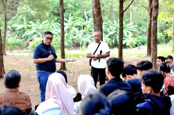 Hasto: Merawat Pertiwi Jadi Platform PDI Perjuangan, Program Lingkungan Harus Menciptakan Lapangan Kerja