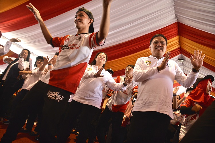 Puan Hadiri Harganas di Manado