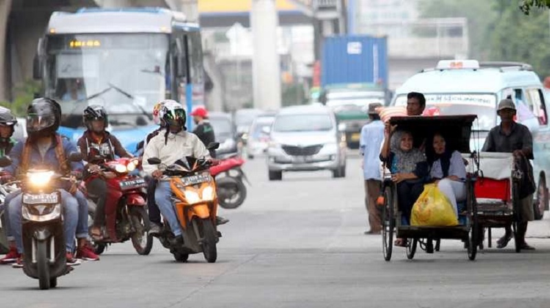 Prasetyo Tegaskan Tak Akan Pernah Ada Lagi Becak di Jakarta 